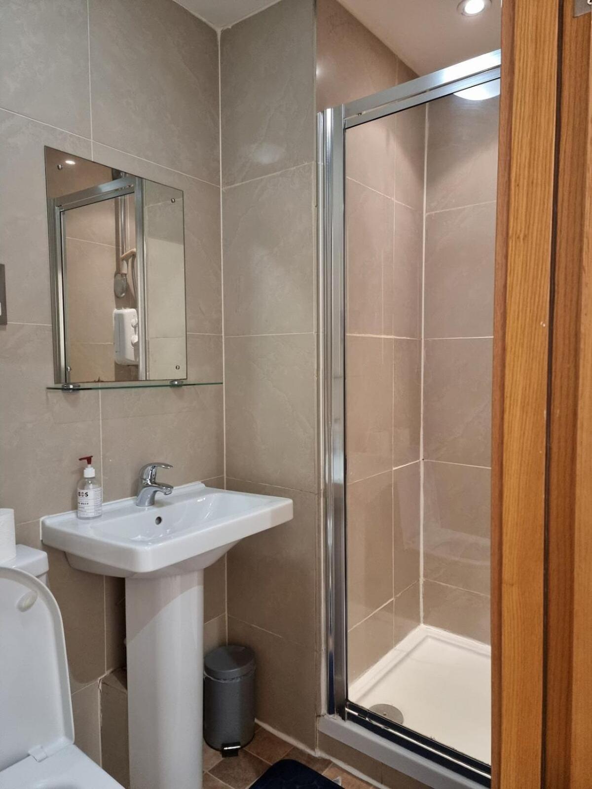 F302-3Rd Floor Studio For 2 Near Hyde Park Londra Esterno foto